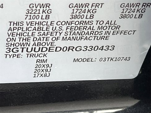 Used 2024 GMC Sierra 1500 SLT image 31