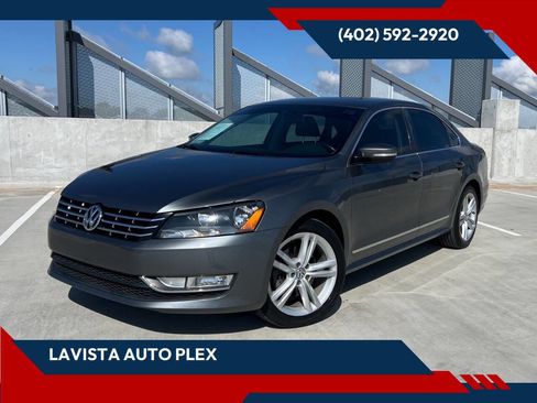 Used 2014 Volkswagen Passat TDI SEL Premium FWD image 1