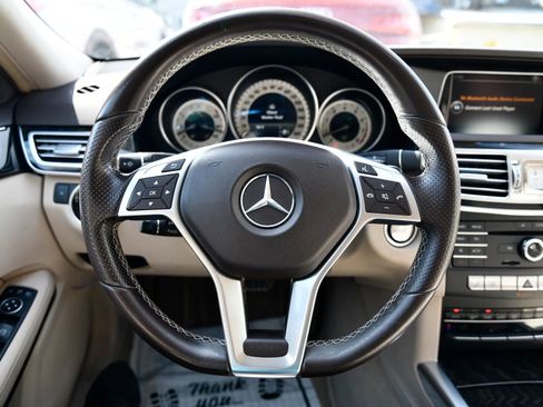 Used 2016 Mercedes-Benz E 350 4MATIC Sedan image 15