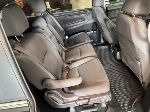Used 2020 Honda Odyssey EX image 19