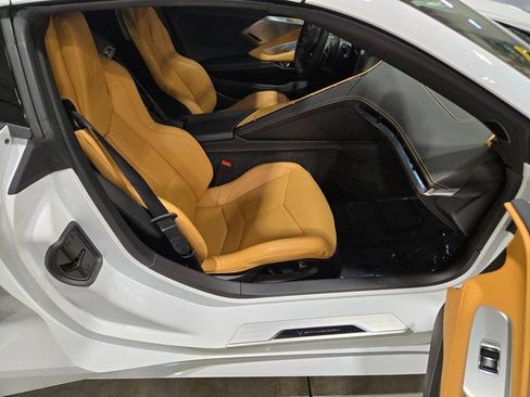 Used 2024 Chevrolet Corvette Stingray Preferred Cpe w/ Z51 Performance Package image 33