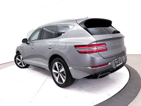 Used 2023 Genesis GV80 3.5T Advanced + AWD/4WD image 2