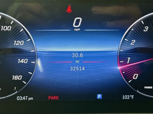 Used 2022 Mercedes-Benz C 300 4MATIC Sedan w/ Pinnacle Trim Package image 16