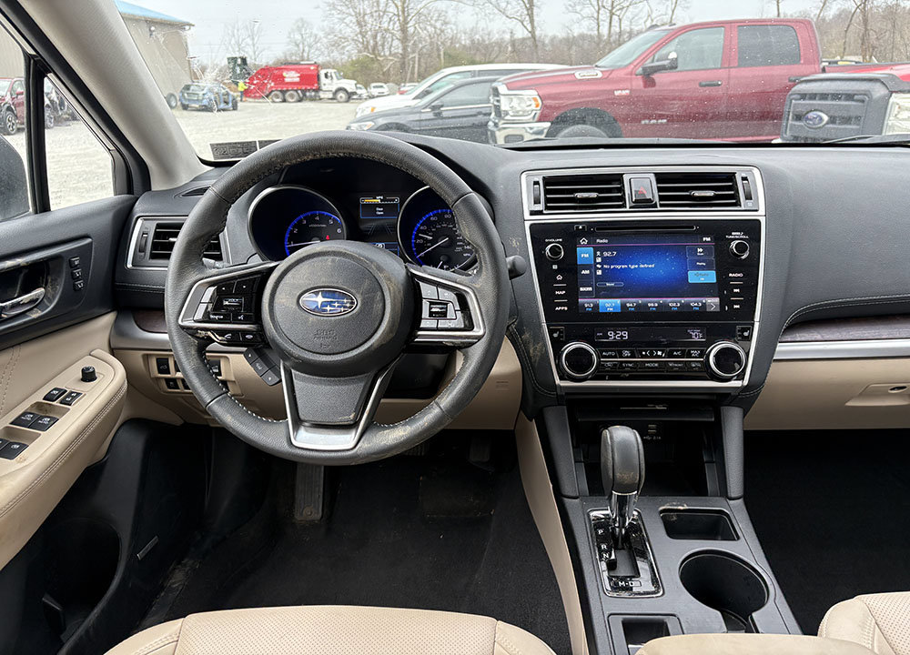 Used 2019 Subaru Outback 2.5i Limited w/ Popular Package #2 AWD/4WD image 5