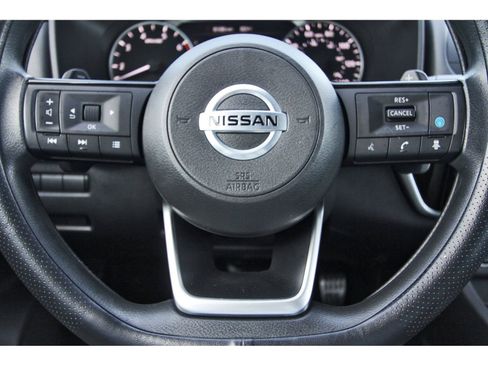 Used 2021 Nissan Rogue SV AWD/4WD image 17