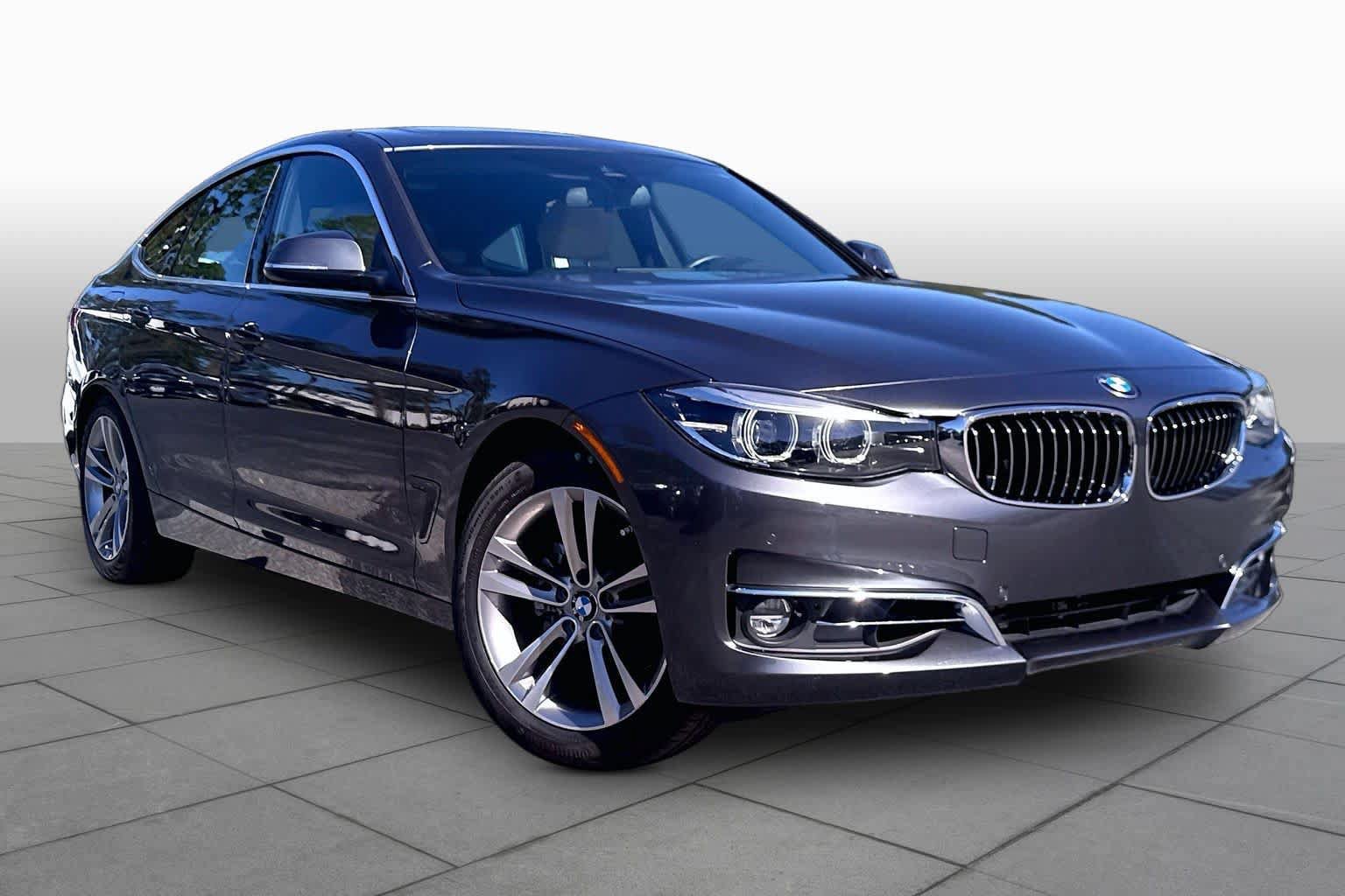 Used 2019 BMW 330i Gran Turismo xDrive w/ Premium Package AWD/4WD image 3