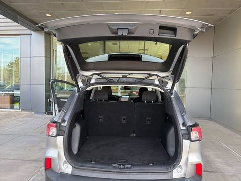 Certified 2022 Ford Escape SE w/ Convenience Package FWD image 15