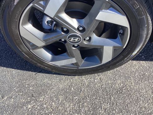 New 2026 Hyundai Venue SEL image 10