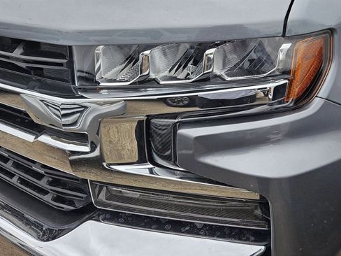 Used 2020 Chevrolet Silverado 1500 LT w/ Texas Edition image 6