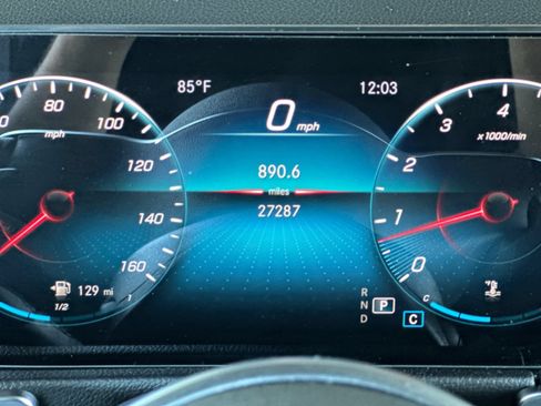 Certified 2022 Mercedes-Benz GLB 250 image 30