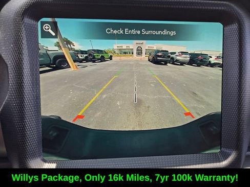 Used 2023 Jeep Gladiator Sport AWD/4WD image 25