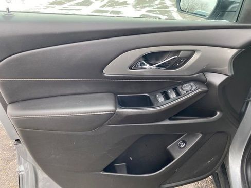 Certified 2023 Chevrolet Traverse LT w/ LPO, Floor Liner Package image 15