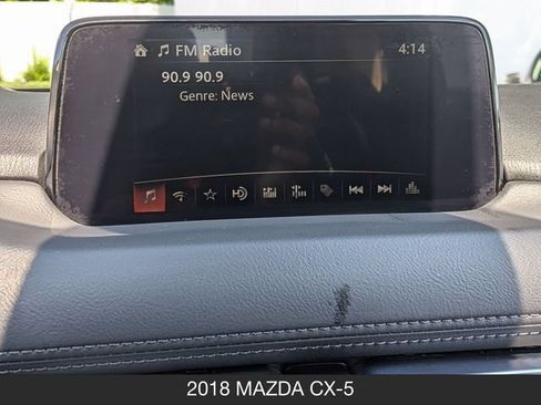 Used 2018 MAZDA CX-5 Touring w/ Preferred Equipment Package FWD image 24