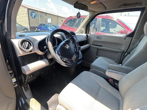 Used 2009 Honda Element EX image 2