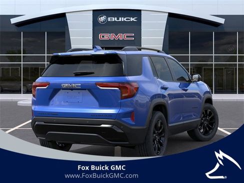 Used 2026 GMC Terrain Elevation w/ Elevation Premium Package image 4