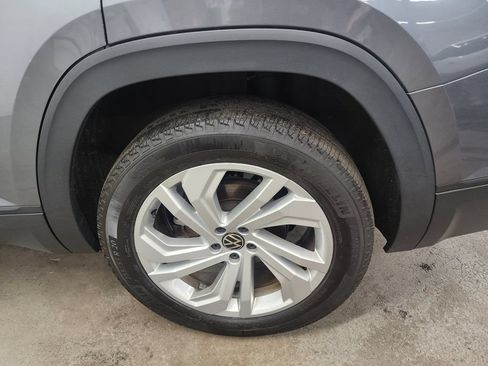 Used 2021 Volkswagen Atlas SE w/ Panoramic Sunroof Package AWD/4WD image 38