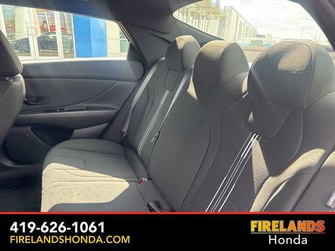 Used 2025 Hyundai Elantra Sport FWD image 25