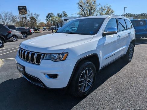 Used 2021 Jeep Grand Cherokee Limited AWD/4WD image 4