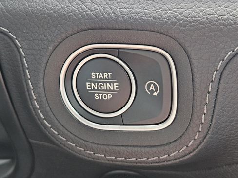 Certified 2025 Mercedes-Benz GLE 53 AMG 4MATIC image 22