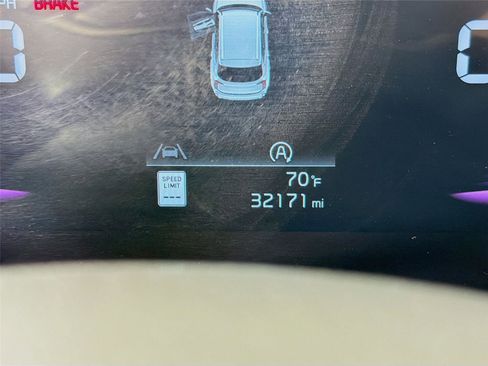 Used 2025 Kia Telluride S image 13