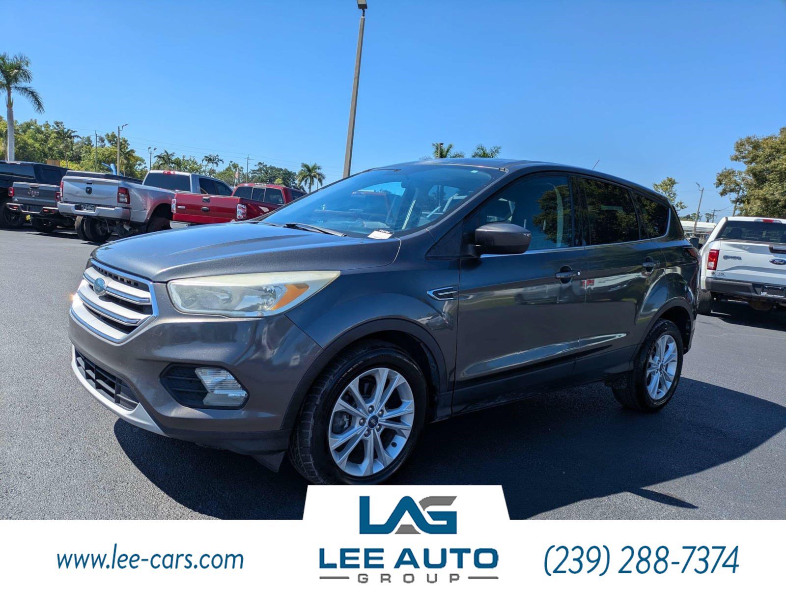 Used 2017 Ford Escape SE FWD image 7