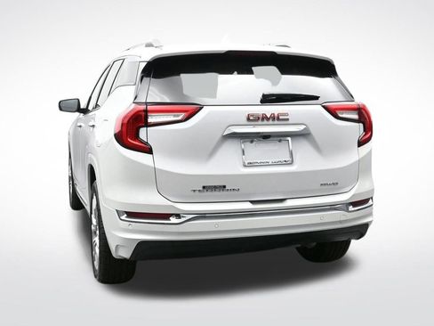 Used 2022 GMC Terrain Denali image 4
