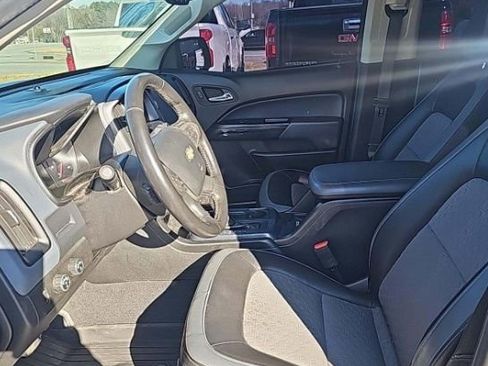 Used 2020 Chevrolet Colorado Z71 image 7