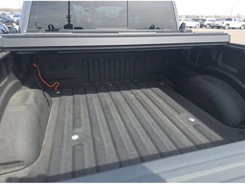 Used 2017 Ford F150 Lariat image 11