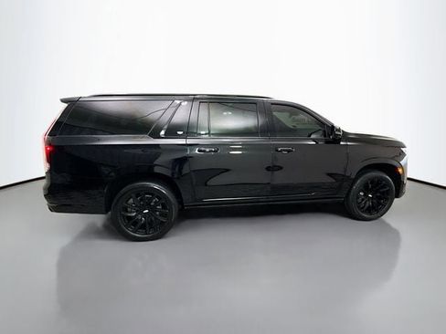 Used 2023 Cadillac Escalade ESV Sport Platinum w/ LPO, ONYX Package image 32