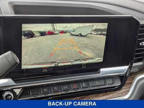 New 2026 GMC Sierra 1500 SLE image 21