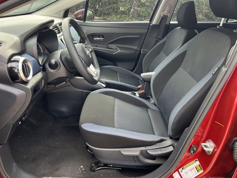 Certified 2025 Nissan Versa SV w/ Trunk Package FWD image 9