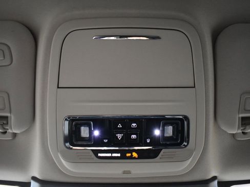 Used 2023 Lincoln Corsair Reserve w/ Equipment Group 201A image 20