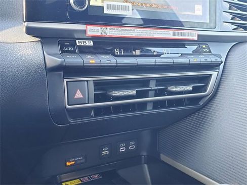 New 2026 Toyota Camry SE image 29