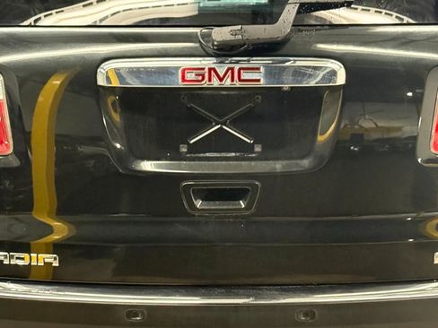 Used 2012 GMC Acadia SLT w/ LPO, 'HIT The Road' Package image 10