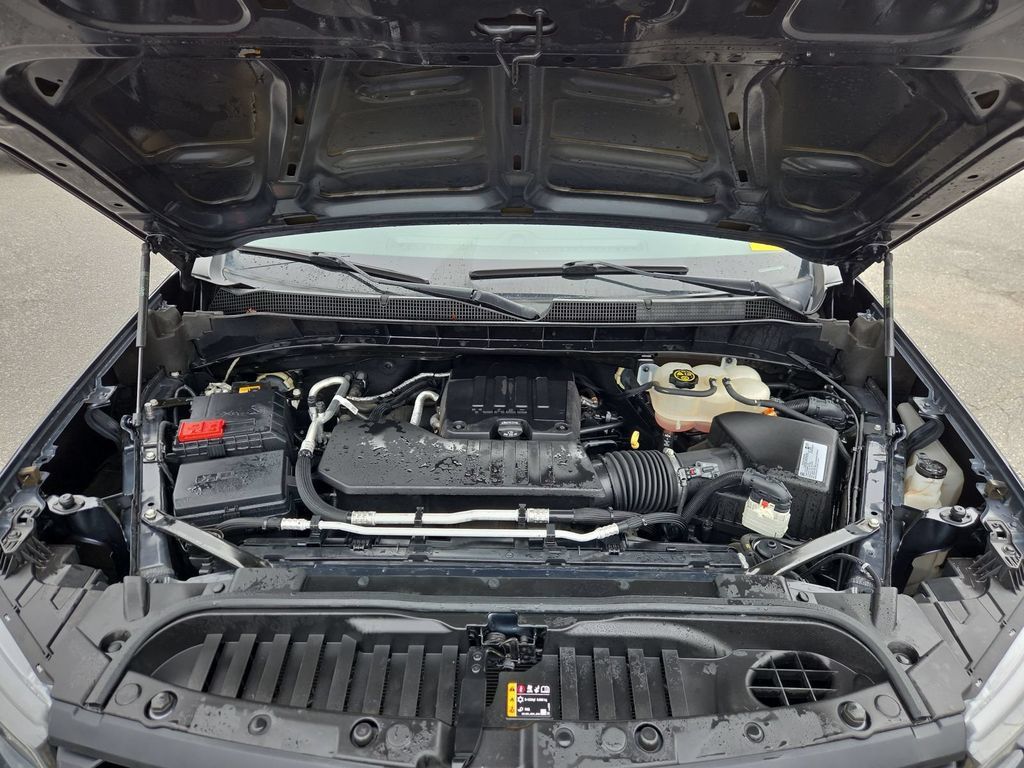 Used 2021 Chevrolet Silverado 1500 Custom w/ LPO, Dark Essentials Package AWD/4WD image 22