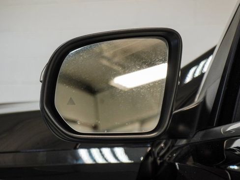 Used 2025 Mercedes-Benz GLS 450 4MATIC image 47