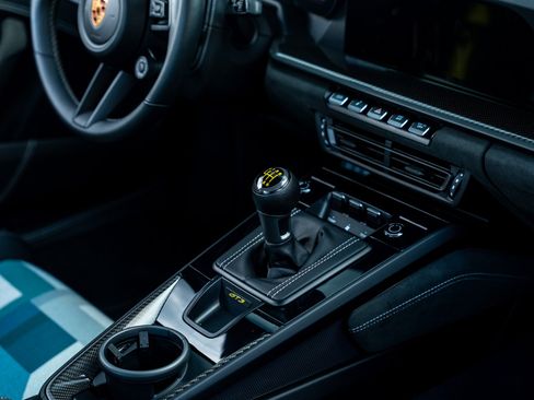 Used 2022 Porsche 911 GT3 RWD image 23