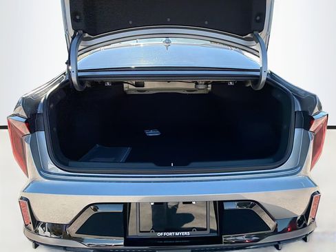 Used 2025 Kia K4 GT-Line Turbo image 13