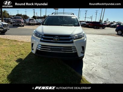 Used 2017 Toyota Highlander Limited
