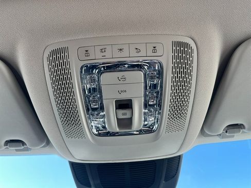 Used 2024 Mercedes-Benz GLS 450 4MATIC image 49