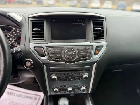 Used 2018 Nissan Pathfinder SL w/ SL Premium Package image 33