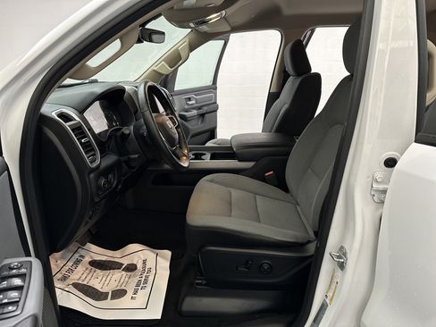 Used 2020 RAM 1500 Big Horn AWD/4WD image 18