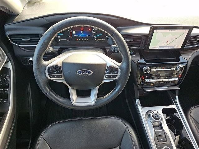 Certified 2021 Ford Explorer Limited w/ Equipment Group 301A AWD/4WD image 21