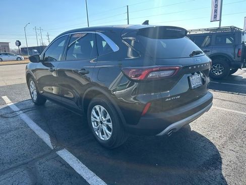 Used 2024 Ford Escape Active w/ Cold Weather Package image 9