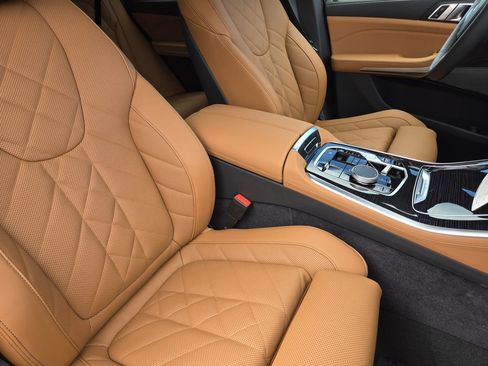 New 2026 BMW X5 xDrive50e w/ M Sport Package image 16