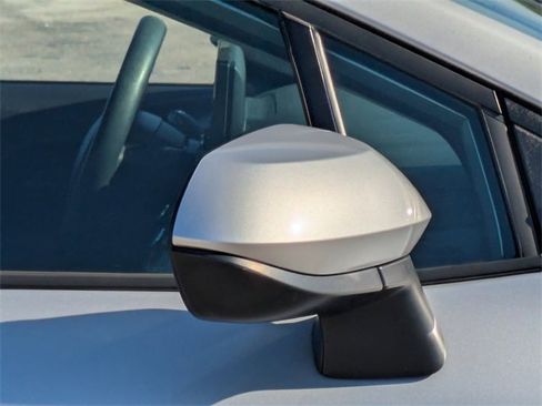 Used 2022 Toyota Corolla LE image 11