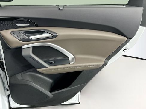 Used 2025 Audi Q5 Premium Plus w/ Premium Plus image 27