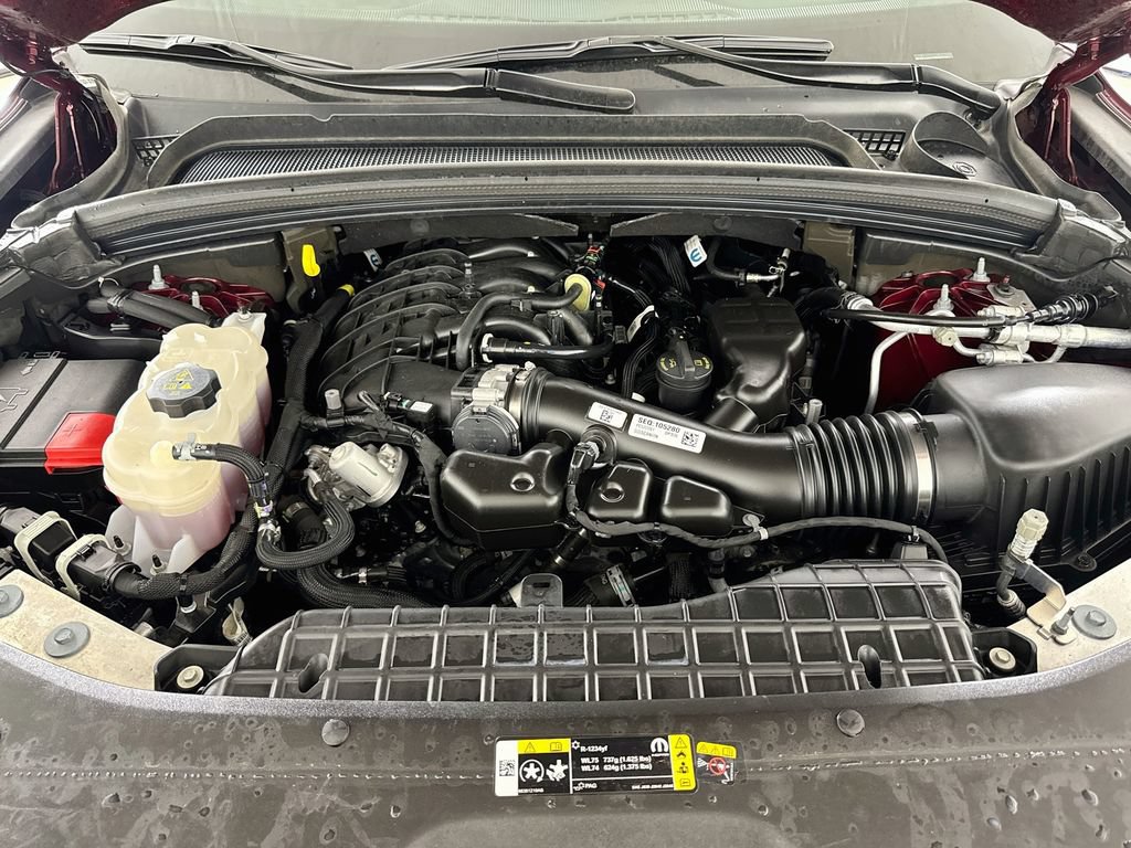Used 2023 Jeep Grand Cherokee Altitude AWD/4WD image 24