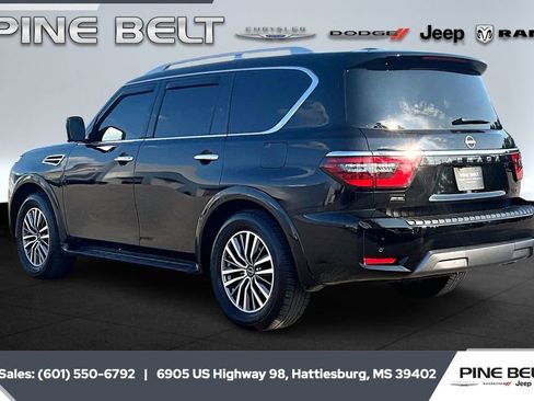 Used 2024 Nissan Armada SL w/ Captain's Chairs Package image 2