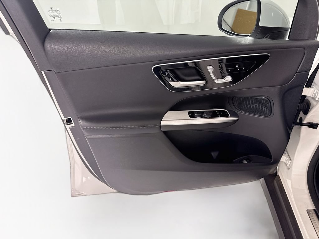 Certified 2026 Mercedes-Benz GLC 300 4MATIC image 24